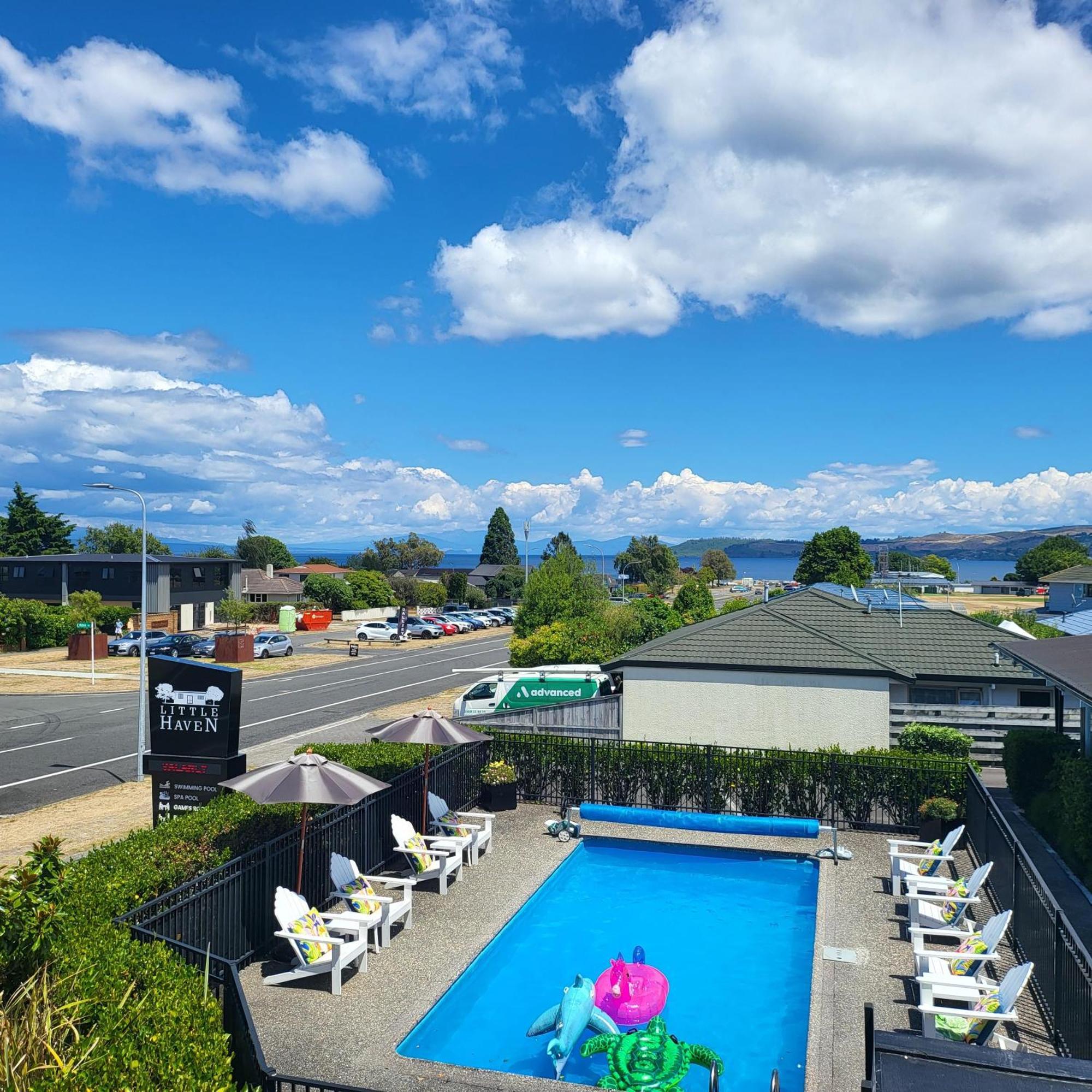 Little Haven Motel Tauposee